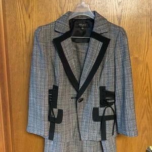 Nine West 2 piece skirt and jacket.